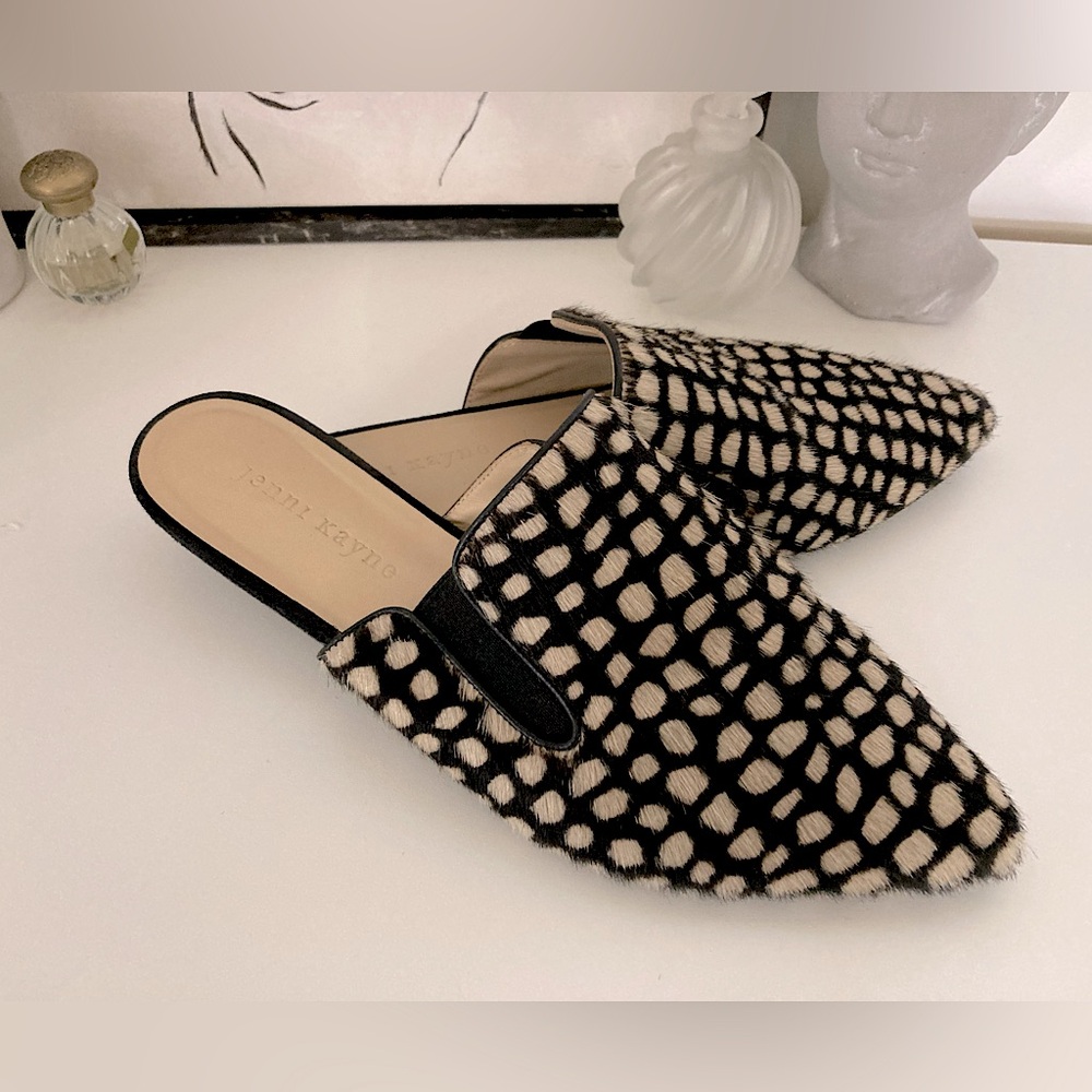 Jenni Kayne Black and Cream Women's calf hair Mules Sz 38/8